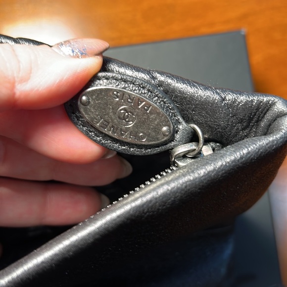 Chanel Clutch - Picture 9 of 16